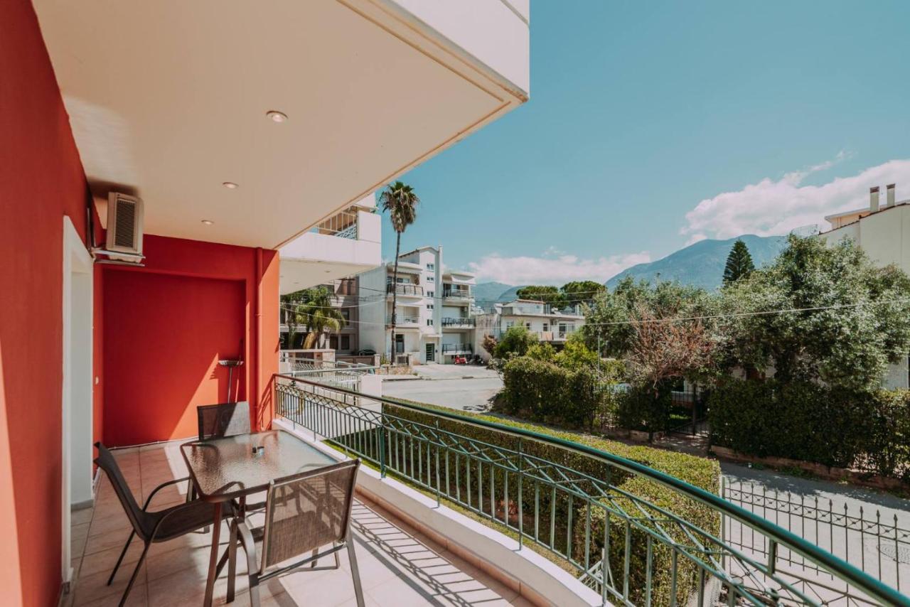 Bessis Apartments Kalamata Ngoại thất bức ảnh